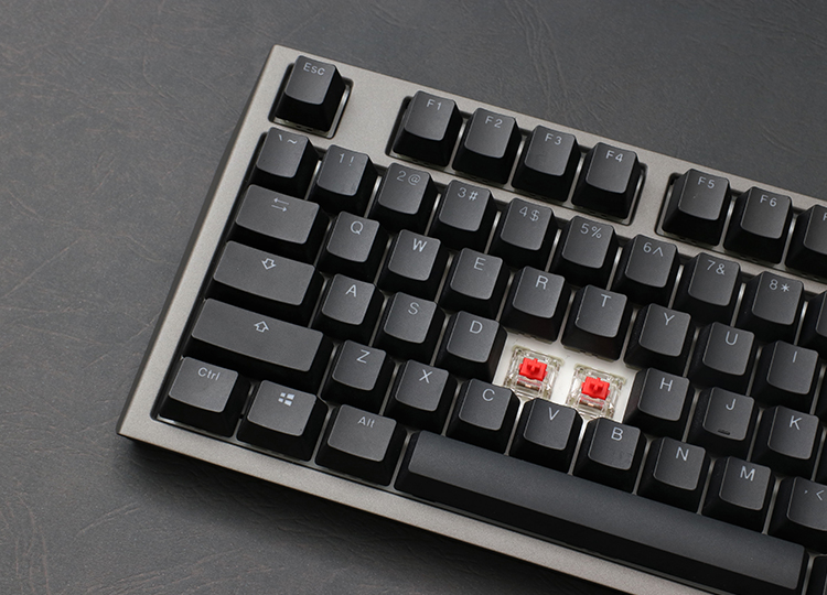 Keyboard Ducky Shine 7 Gunmetal RGB Cherry Blue switch sử dụng switch Cherry MX cao cấp